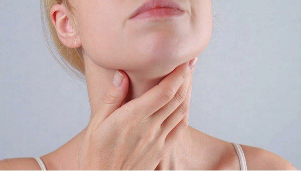 Người bị nhân tuyến giáp có nên mang thai?