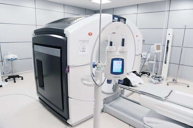 Người dị ứng thuốc cản quang có thể chụp PET/CT được không?