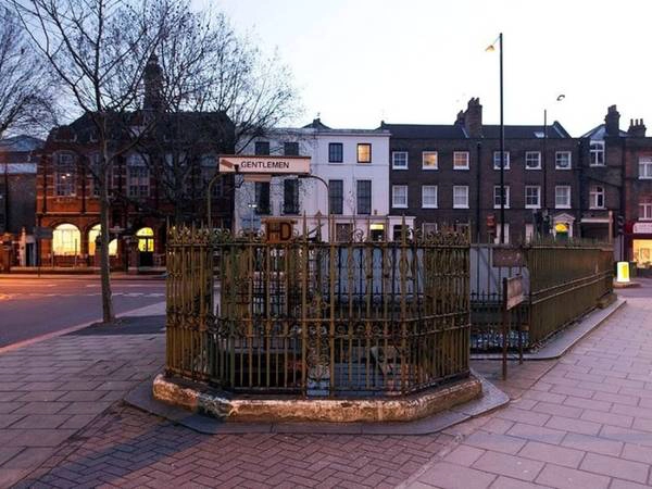 Nhà vệ sinh công cộng thời Victoria ở London
