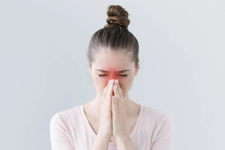 Niêm mạc mũi viêm, phù nề: Cẩn thận biến chứng