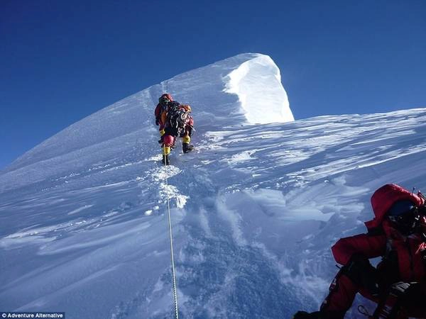 Nỗi sợ hãi của người đàn ông 6 lần chinh phục Everest