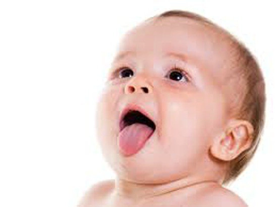 Phát triển giác quan của bé: Vị giác