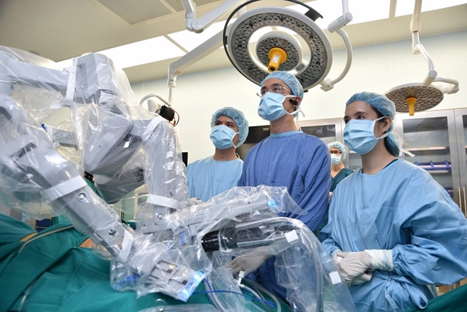 Phẫu thuật robot: Giải pháp tối ưu điều trị sa sinh dục