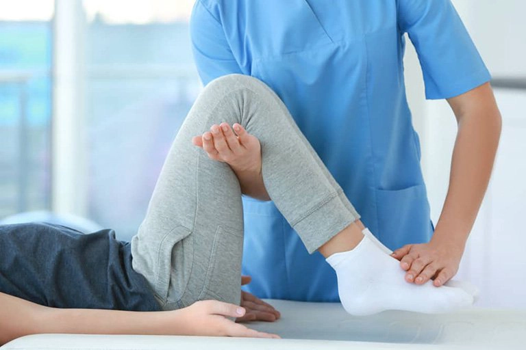 Phục hồi chức năng cho người bị viêm khớp dạng thấp