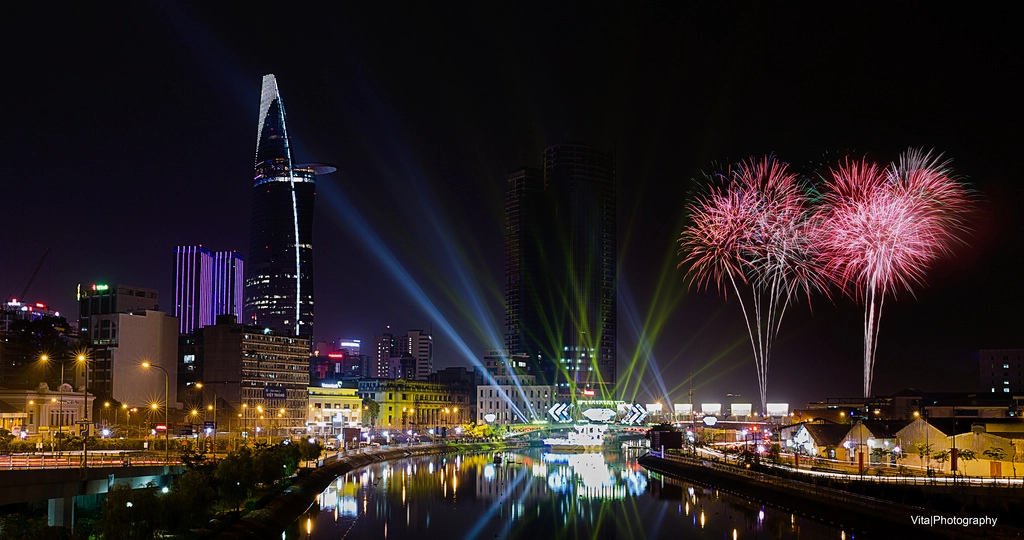Rủ nhau đón năm mới 2018 tại 3 khách sạn Sài Gòn có view đẹp miễn chê