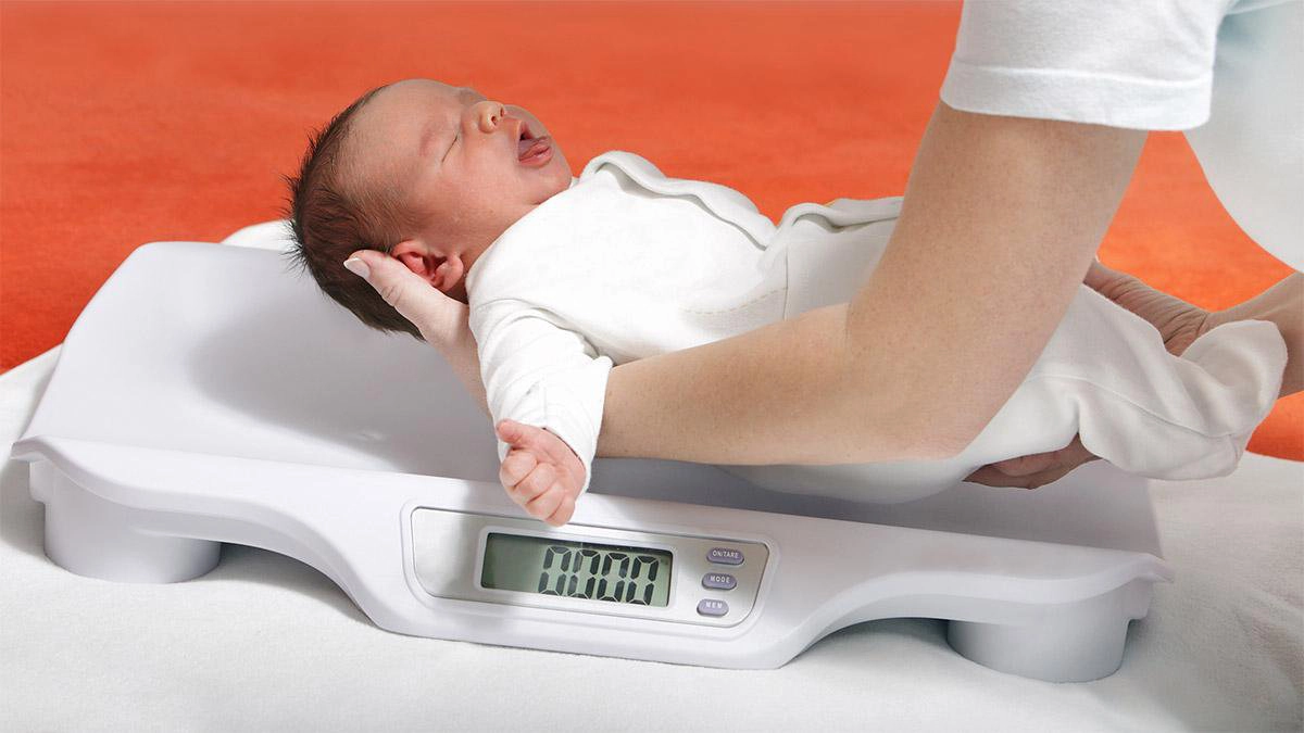 Sụt cân sinh lý ở trẻ sơ sinh