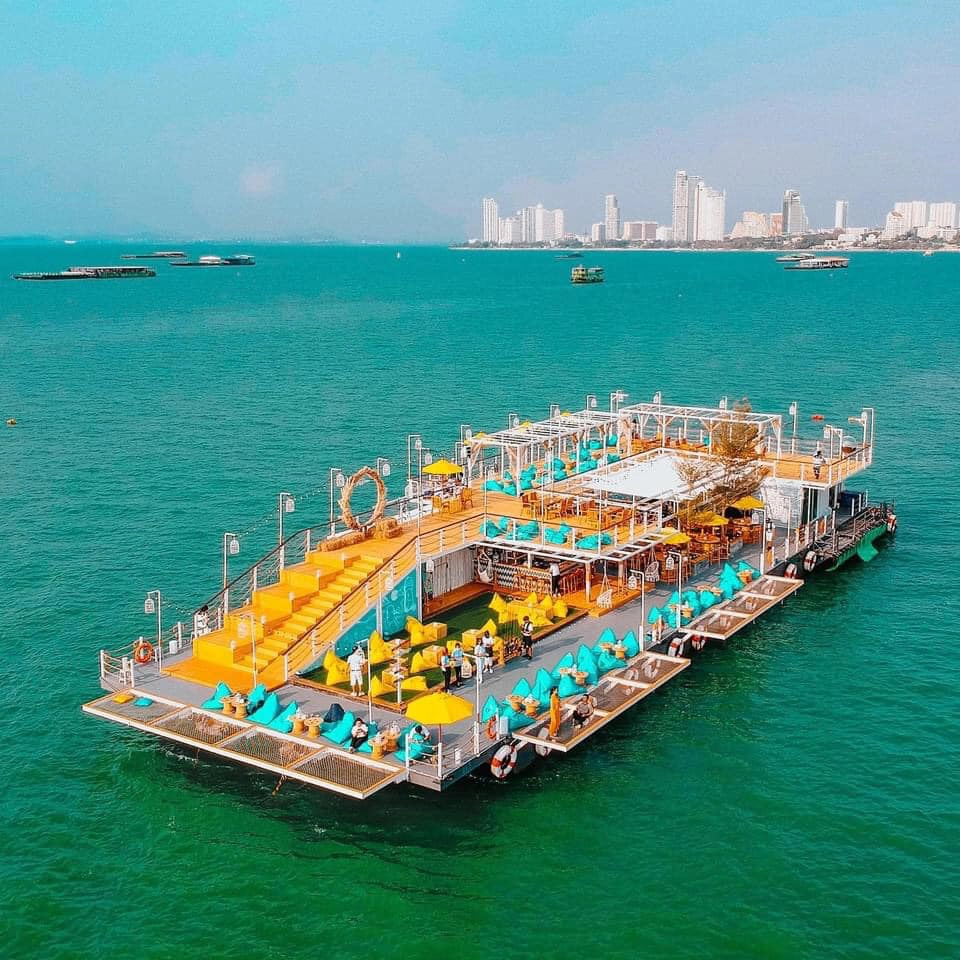 Tappia Floating Cafe Pattaya, quán cà phê nổi giữa biển view đẹp miễn chê