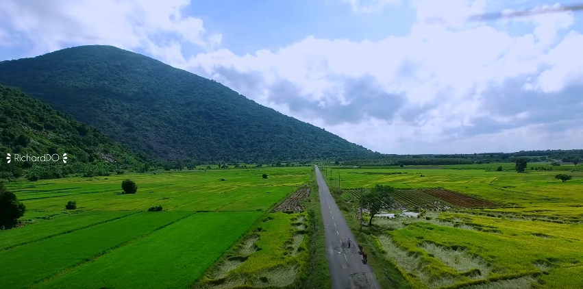 Tây Ninh đẹp mê hồn qua góc máy flycam