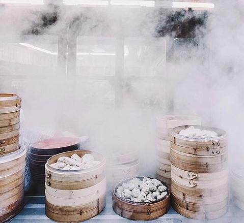 Thưởng thức bánh bao hấp Hàn Quốc