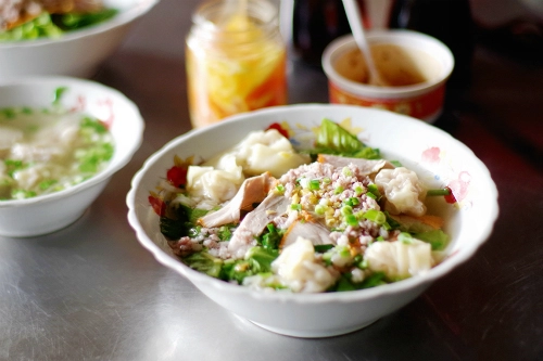 Tiệm mì gốc Hoa 38 năm ở ngoại ô Sài Gòn