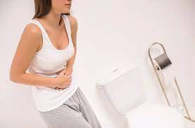 Tiểu rắt, tiểu buốt kèm ra máu hồng khi tiểu là bệnh gì?