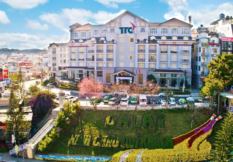 Top 5 khách sạn Đà Lạt sang chảnh gần Hồ Xuân Hương Tết Âm lịch