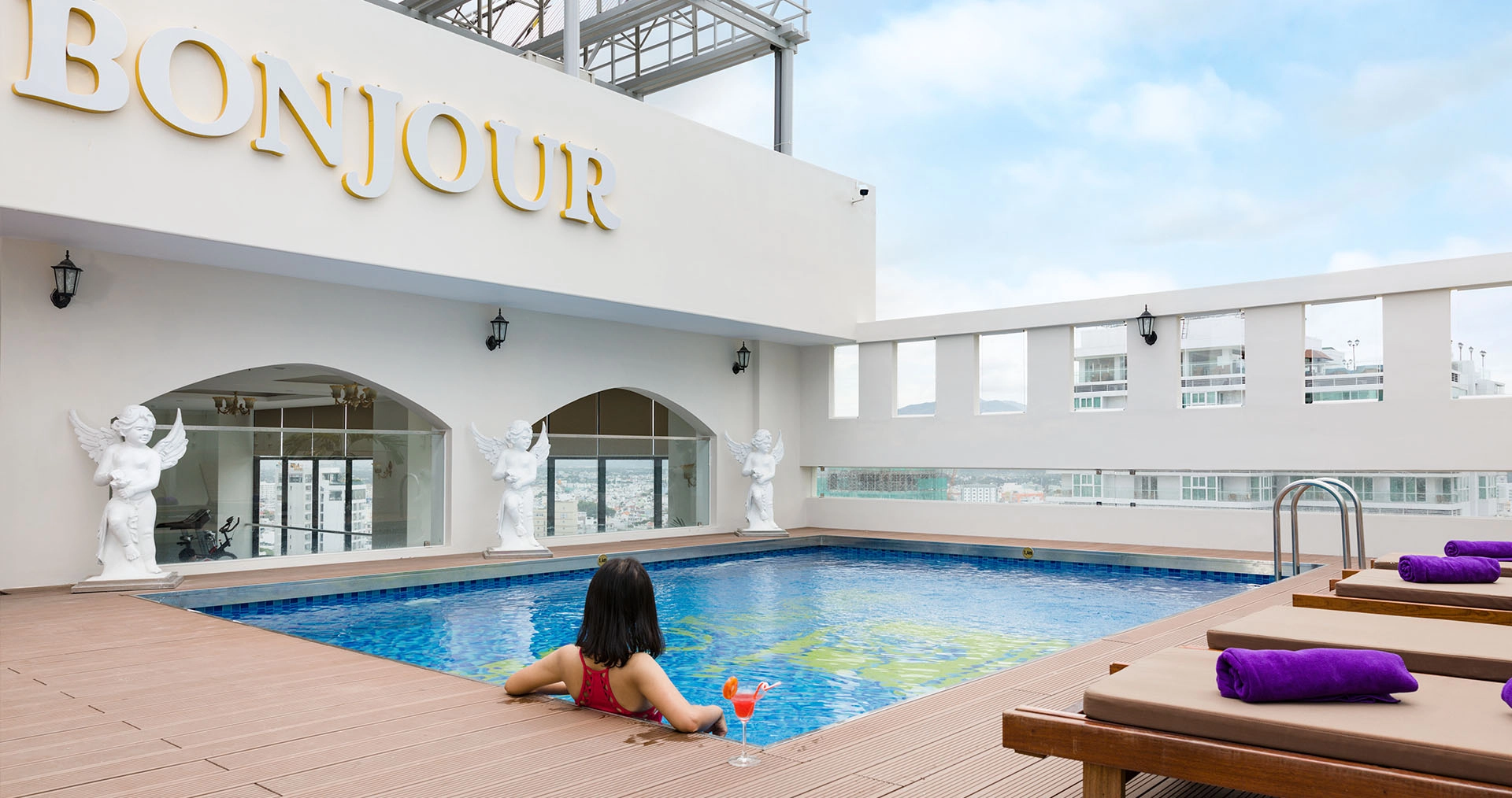 Top 5 khách sạn Nha Trang Tết dương lịch giá dưới 1,5 triệu đồng/đêm