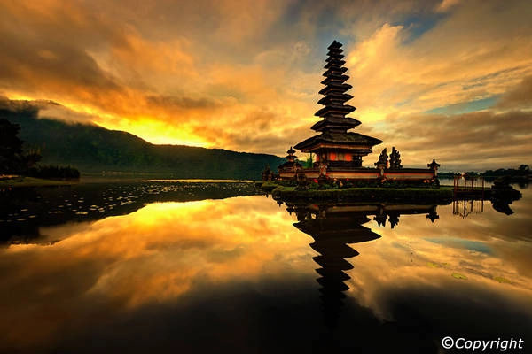 Top 5 ngôi đền ấn tượng cần khám phá trong chuyến du lịch Bali