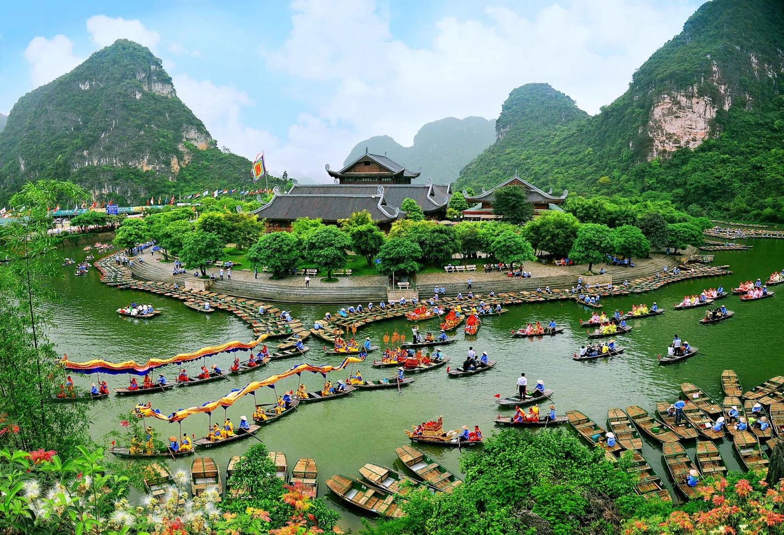 Tour miền Bắc 4N3Đ: Hành trình đặc sắc khám phá Hà Nội - Hạ Long - Ninh Bình - Sapa