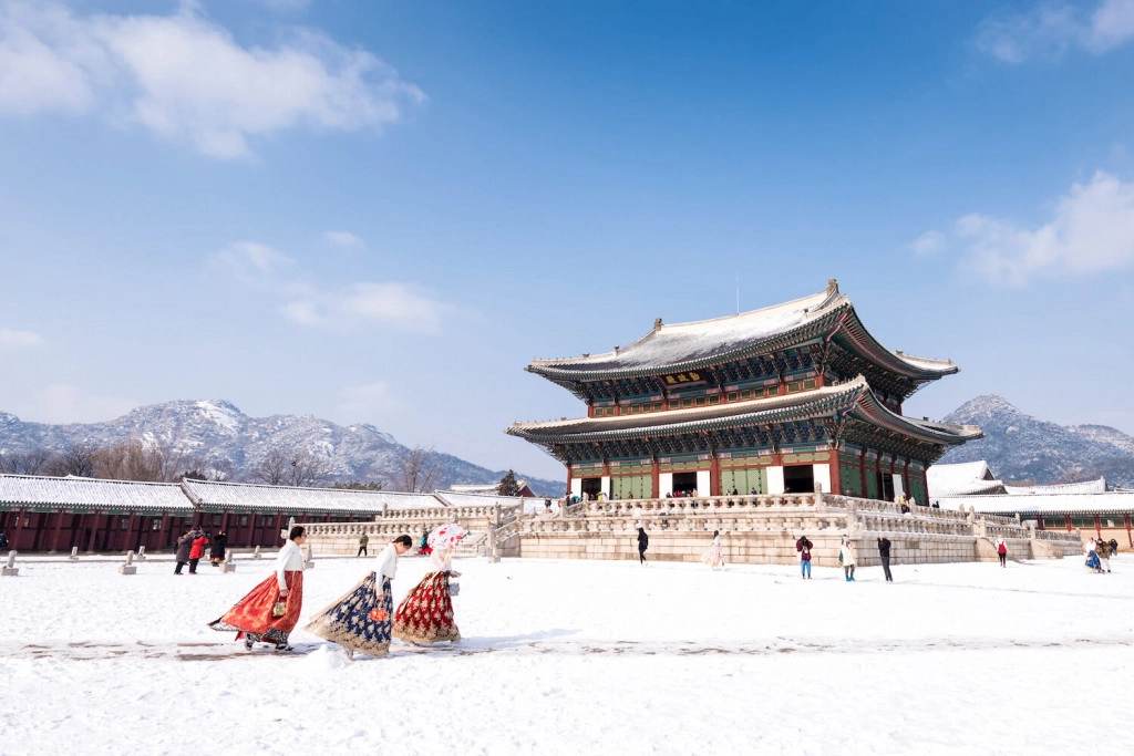 Trải nghiệm mùa đông tuyết trắng trong tour Hàn Quốc 5N4Đ dịp Tết Quý Mão