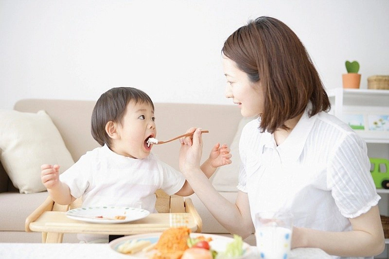Trẻ em thiếu sắt nên ăn gì?