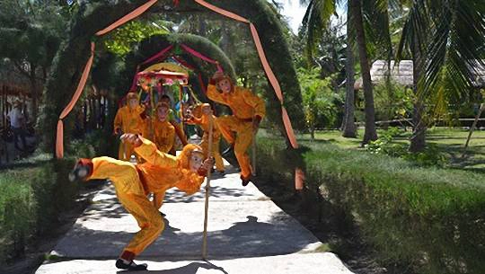 Tưng bừng lễ hội Hoa quả sơn trên Đảo Khỉ, Nha Trang