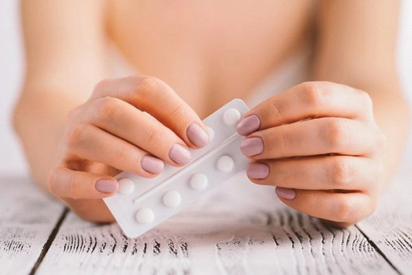 Uống thuốc kích trứng sau bao lâu thì trứng rụng?