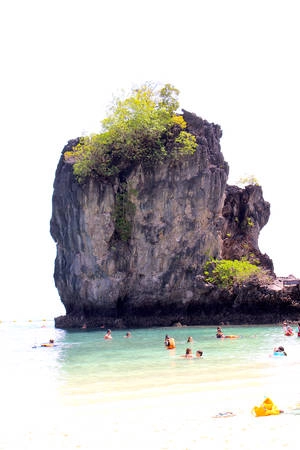 Vẻ đẹp tiềm ẩn của Krabi