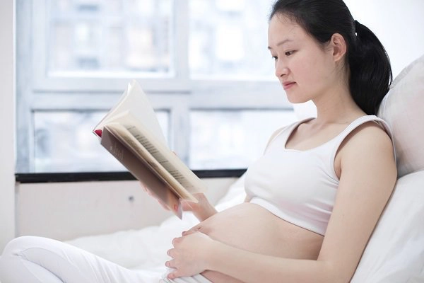Vì sao mẹ bầu bị ngứa vùng kín khi mang thai 3 tháng đầu?