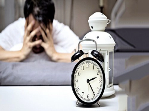 Vì sao thành phần tự nhiên trong dầu mè, dầu cám gạo hỗ trợ giảm mất ngủ?