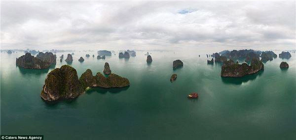 Vịnh Hạ Long được giới thiệu trong bộ ảnh Panorama về những danh thắng nổi tiếng