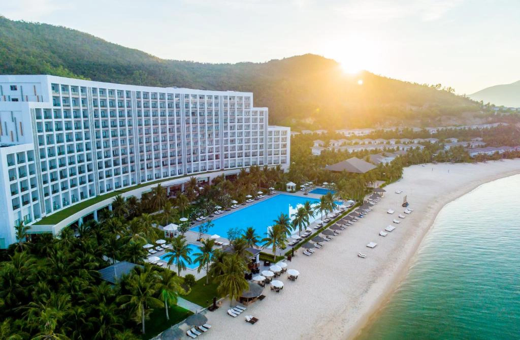 Vinpearl Resort & Spa Nha Trang Bay - Combo 3N2Đ vui chơi tại Vinwonders chỉ 4.699.000 đồng/khách